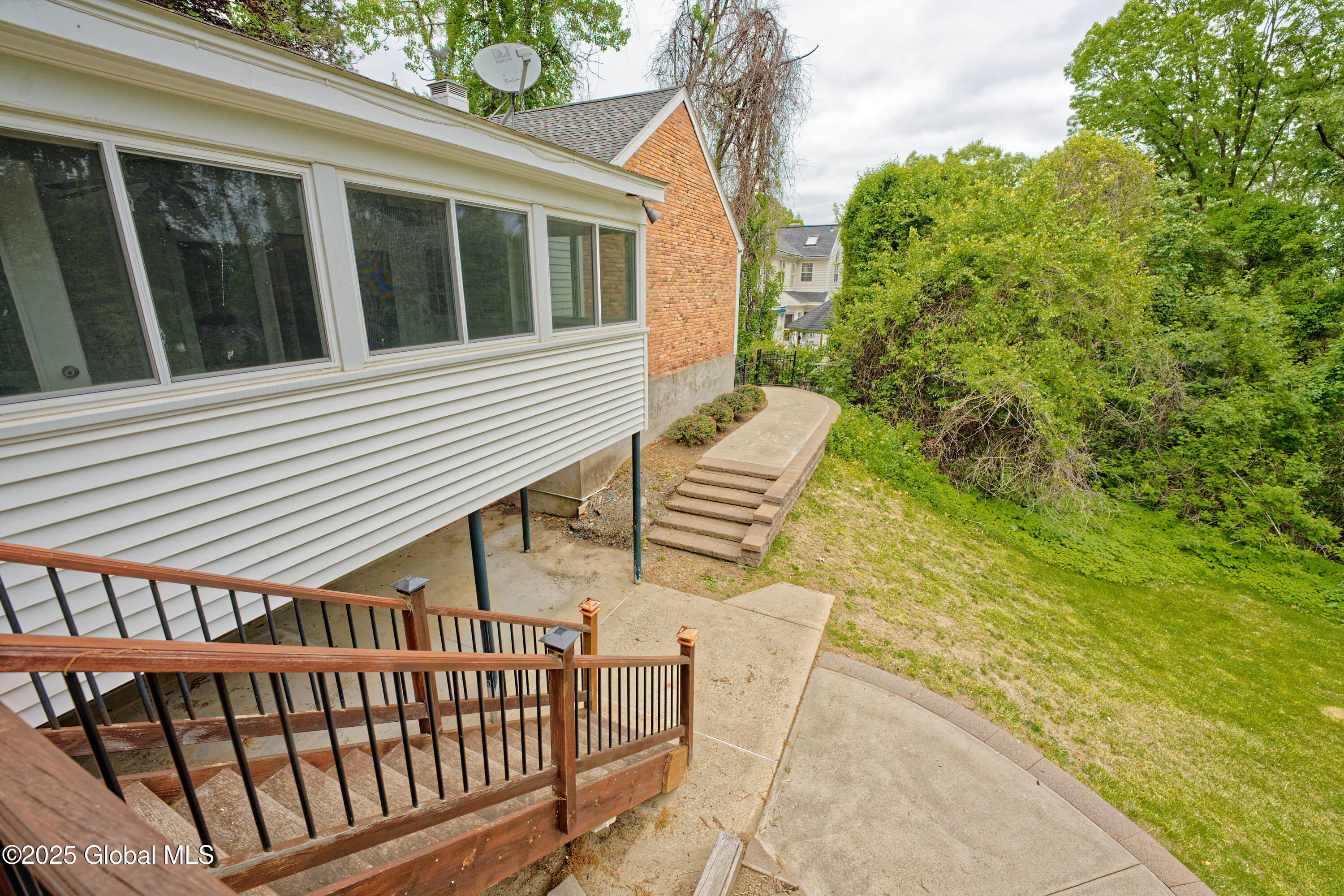 14 Birch Hill Road Albany, NY 12211 - Photo 45 of 58 Yard 9