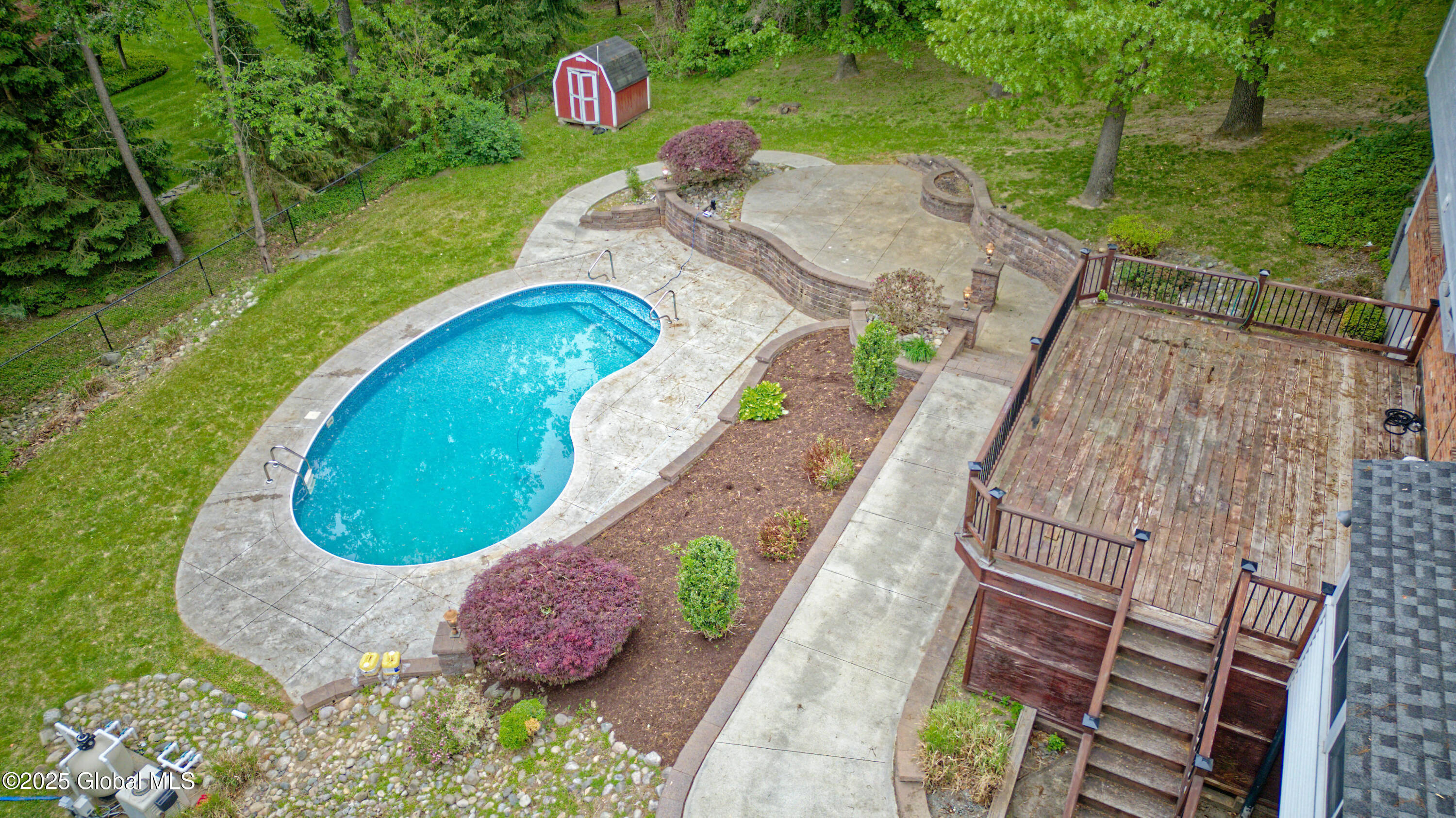 14 Birch Hill Road Albany, NY 12211 - Photo 47 of 58 Air Yard 2