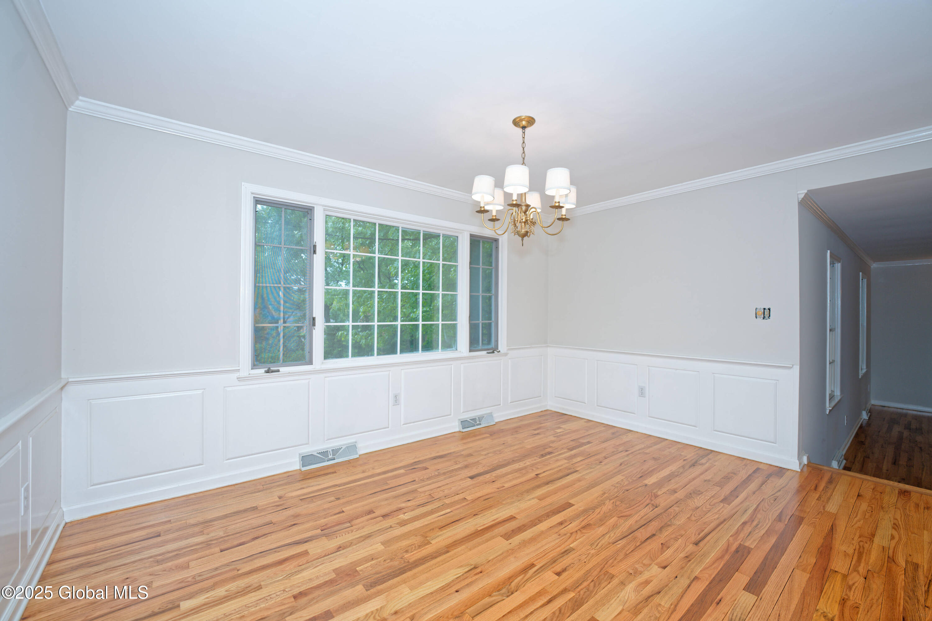 14 Birch Hill Road Albany, NY 12211 - Photo 9 of 58 3 Diningroom 1