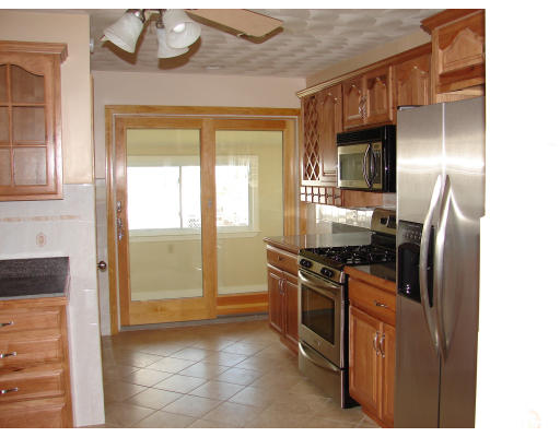 93-95 Puritan Road, Unit 2 Somerville, MA 02145 - Photo 1 of 1 Gallery Image 1