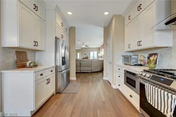 $529,999 | 2700 Rue Montpellier Avenue, Henderson, NV 89044