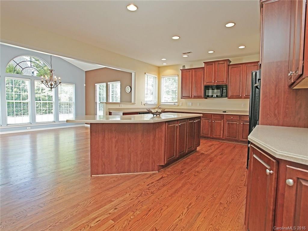 314 Drake Park Avenue Fort Mill, SC 29708 - Photo 8 of 24