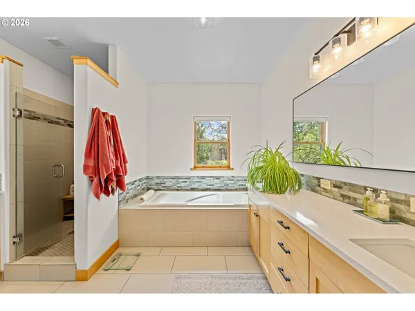 $1,299,000 | 5331 Dolan Road, The Dalles, OR 97058