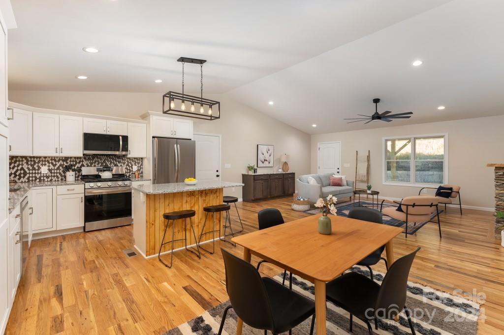 167 Flint Morgan Road Mars Hill, NC 28754 - Photo 7 of 30 Gallery Image 7