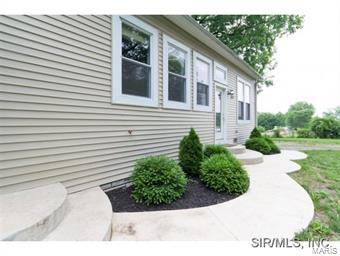 2912 Steppig Road Columbia, IL 62236 - Photo 4 of 24