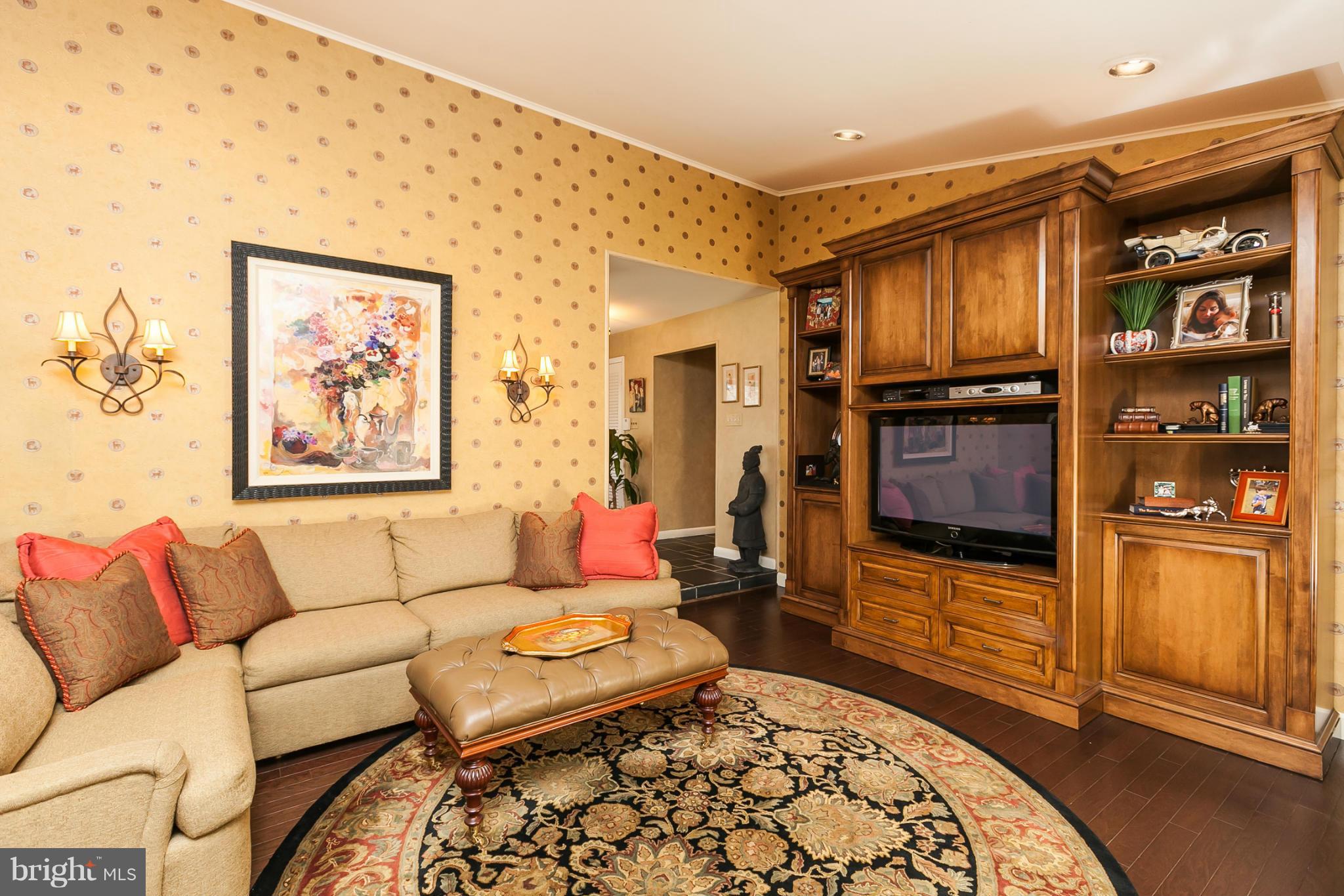 2914 Old Court Road Baltimore, MD 21208 - Photo 11 of 28 Family Room