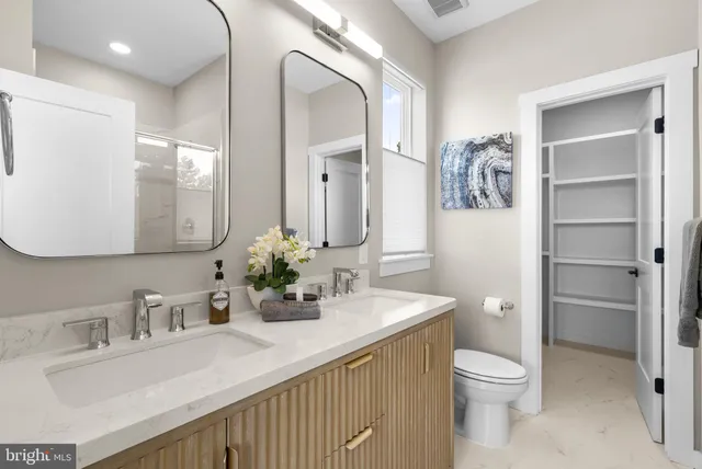 $725,000 | 4403 Oglethorpe Street, Hyattsville, MD 20781