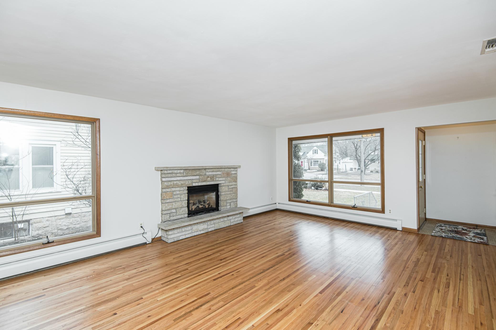 925 7th Avenue Southwest Rochester, MN 55902 - Photo 10 of 40 Gallery Image 10