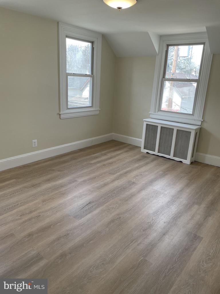 201 Simpson Road Ardmore, PA 19003 - Photo 10 of 37