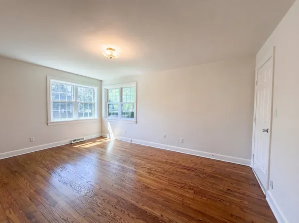 $420,000 | 101 Oak Street, Smyrna, TN 37167