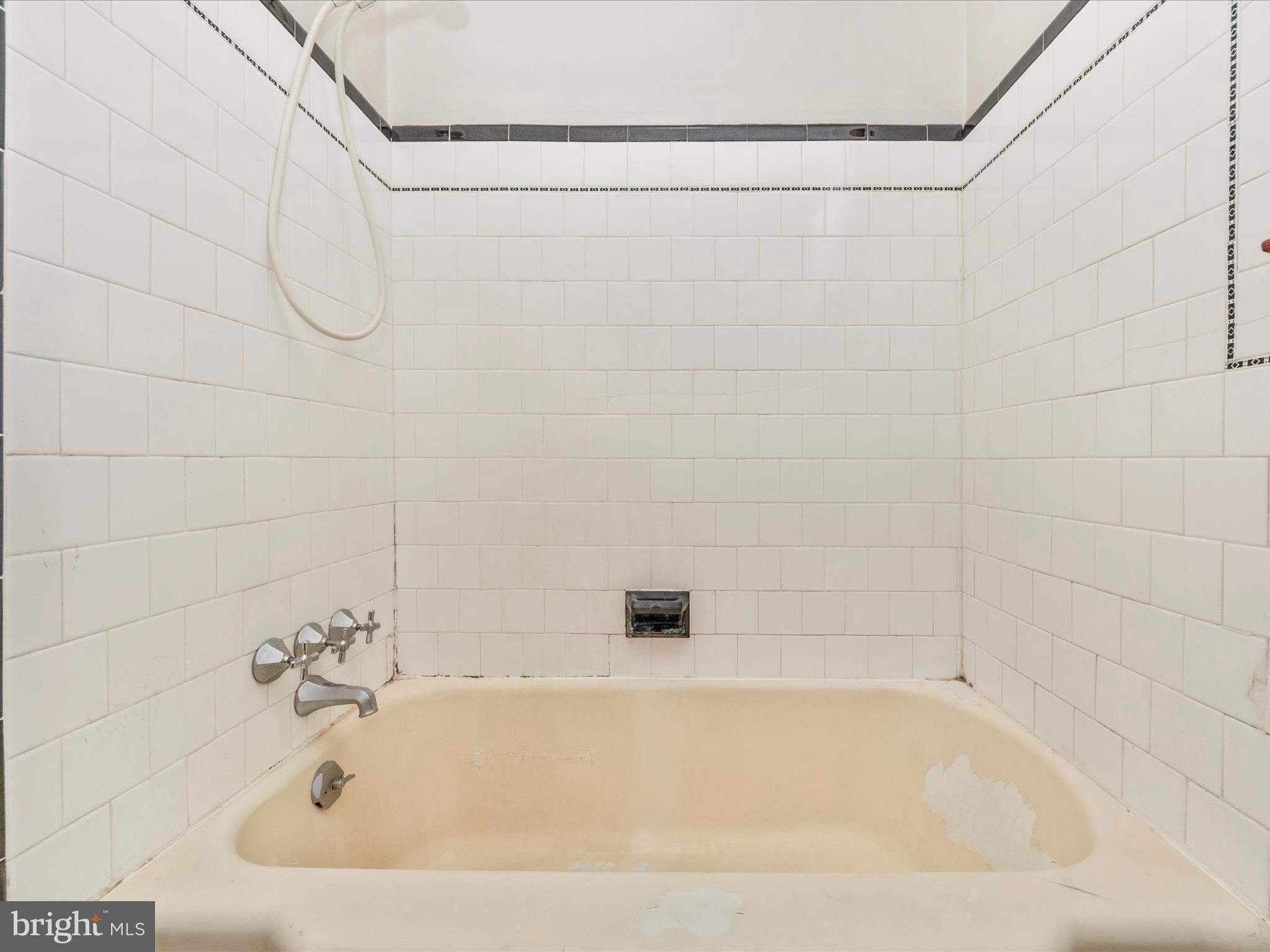 441 Shipley Road Linthicum Heights, MD 21090 - Photo 21 of 51 Primary Bathroom