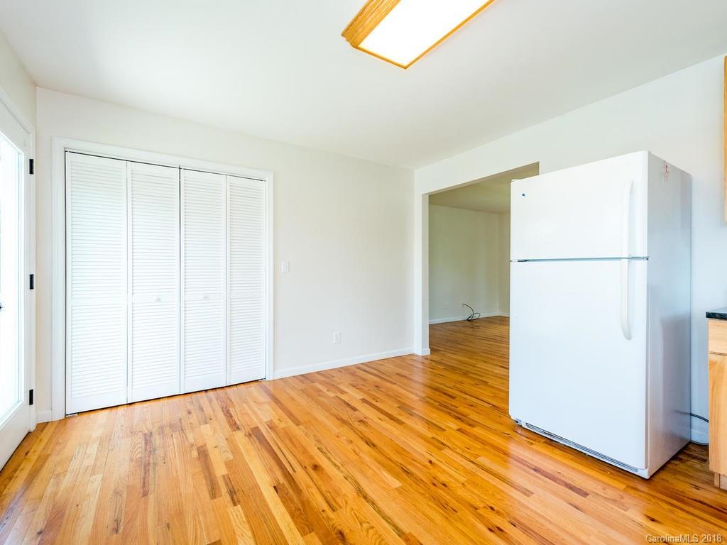 351 Deaverview Road Asheville, NC 28806 - Photo 11 of 33 Gallery Image 11