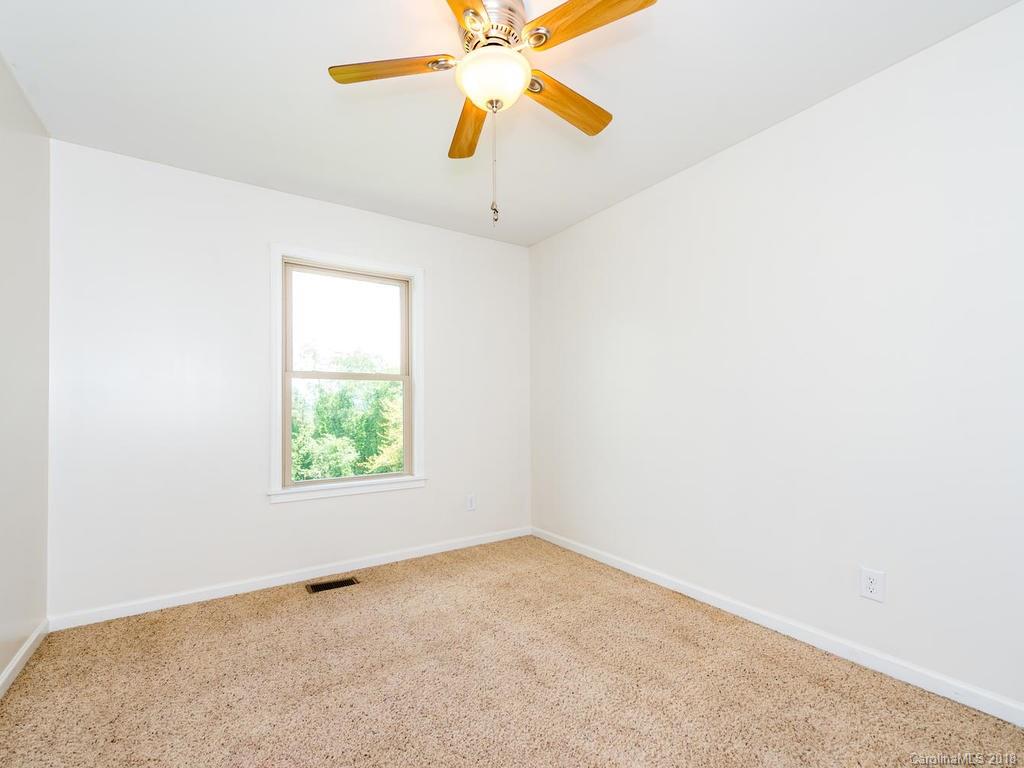 351 Deaverview Road Asheville, NC 28806 - Photo 21 of 33 Gallery Image 21