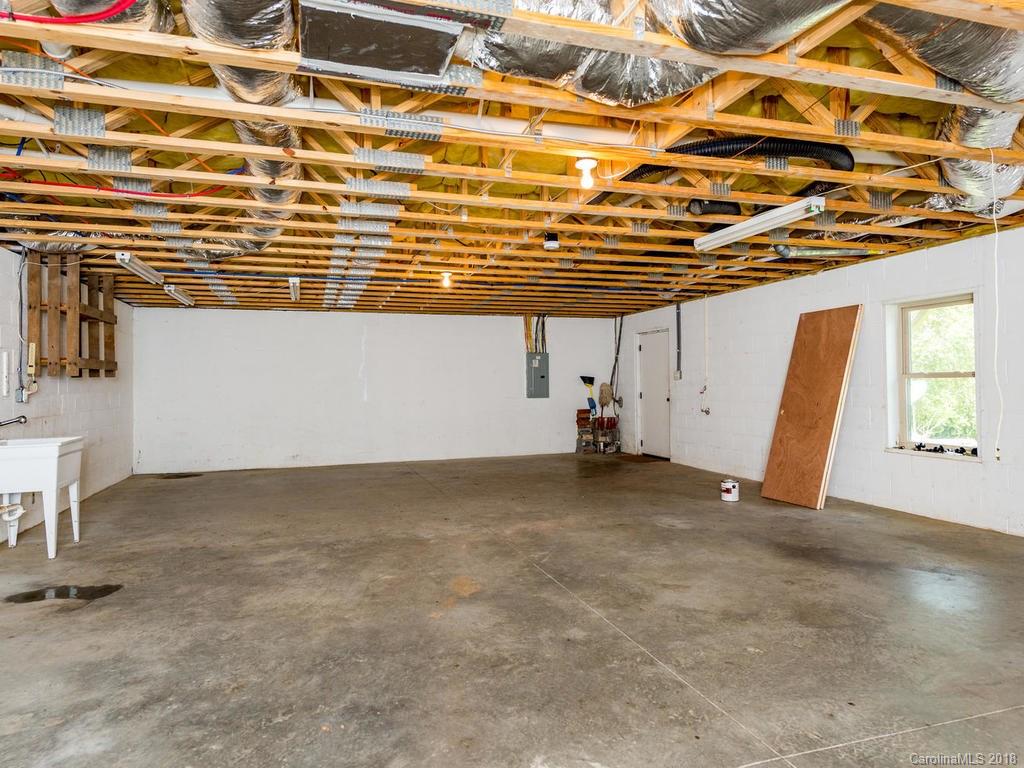 351 Deaverview Road Asheville, NC 28806 - Photo 25 of 33 Gallery Image 25