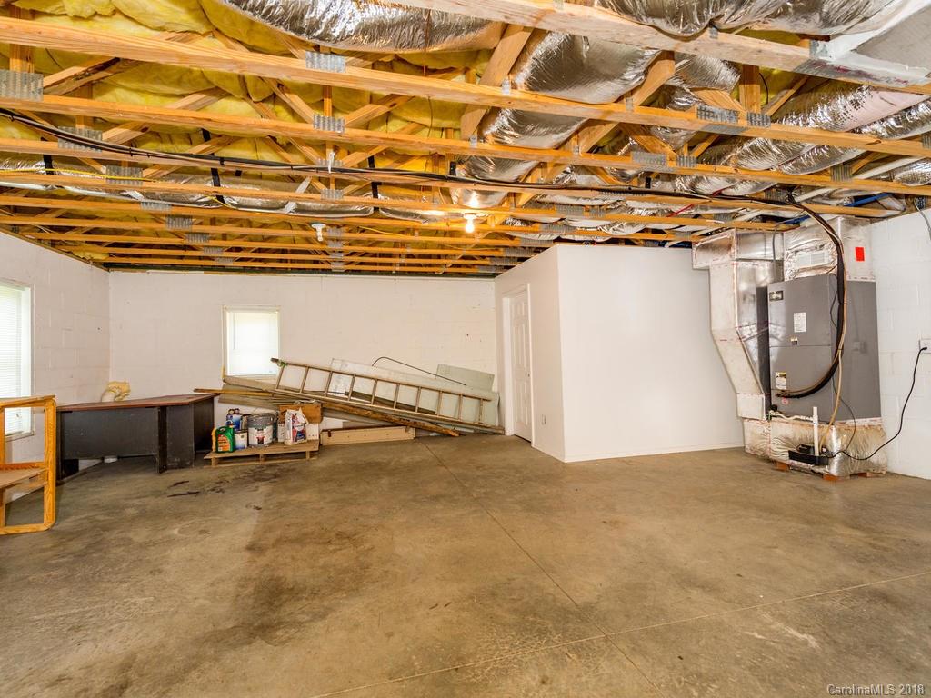 351 Deaverview Road Asheville, NC 28806 - Photo 26 of 33 Gallery Image 26