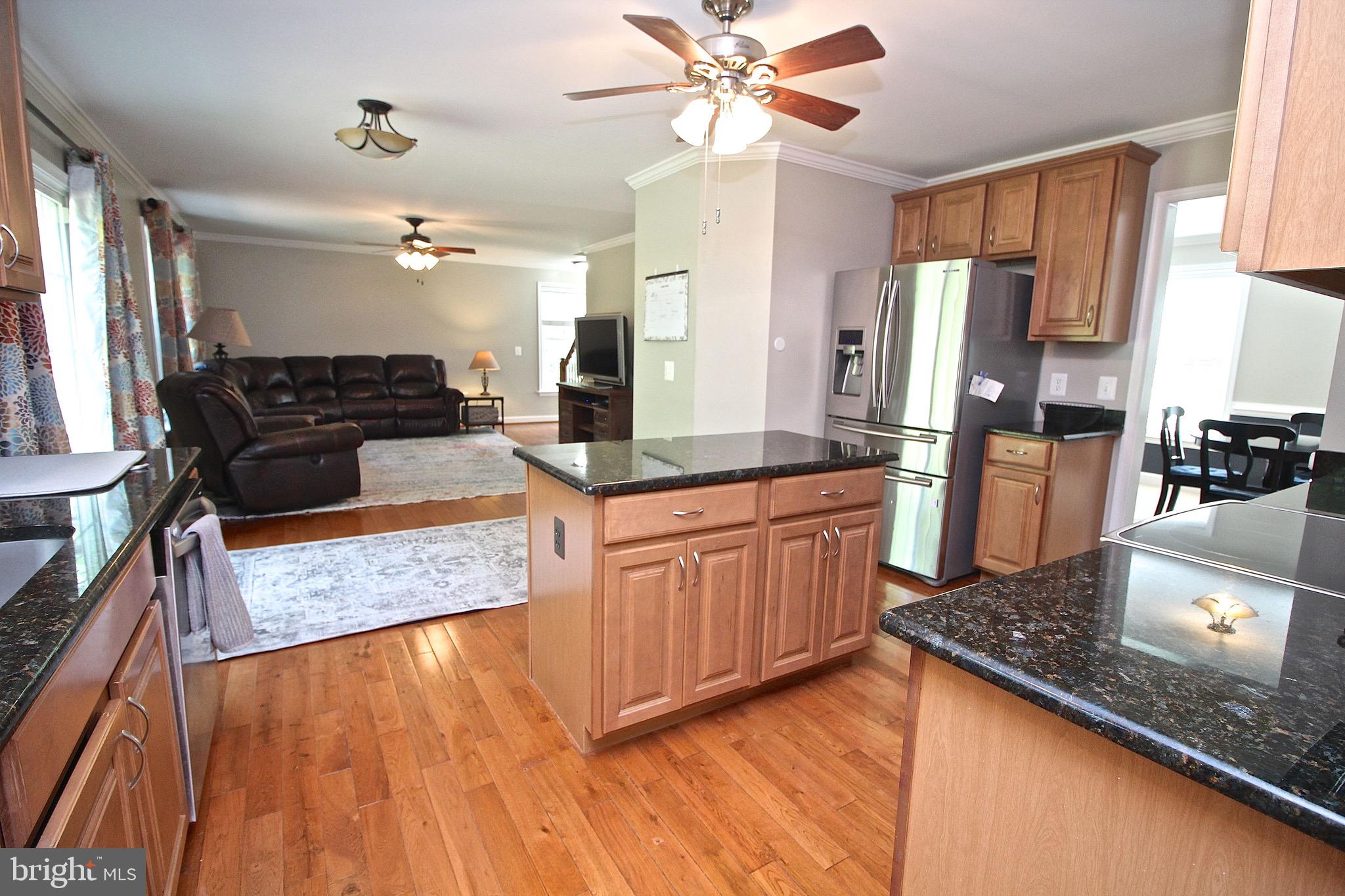 7772 Greenwich Road Catlett, VA 20119 - Photo 13 of 34 Kitchen open to family