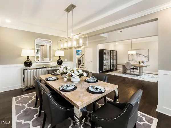 a view of a dining room and livingroom view