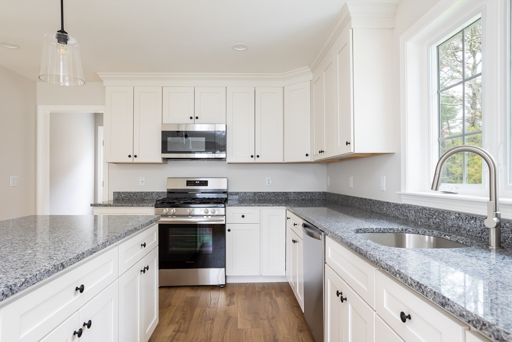 85 Martin Street Wareham, MA 02532 - Photo 11 of 41