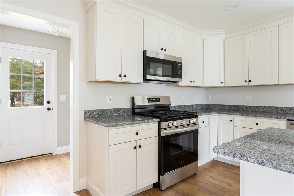 85 Martin Street Wareham, MA 02532 - Photo 16 of 41