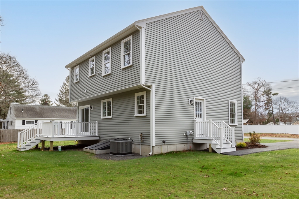 85 Martin Street Wareham, MA 02532 - Photo 4 of 41