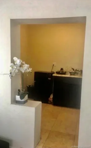 $2,999 | 2402 Northwest 42nd Street, Miami, FL 33142