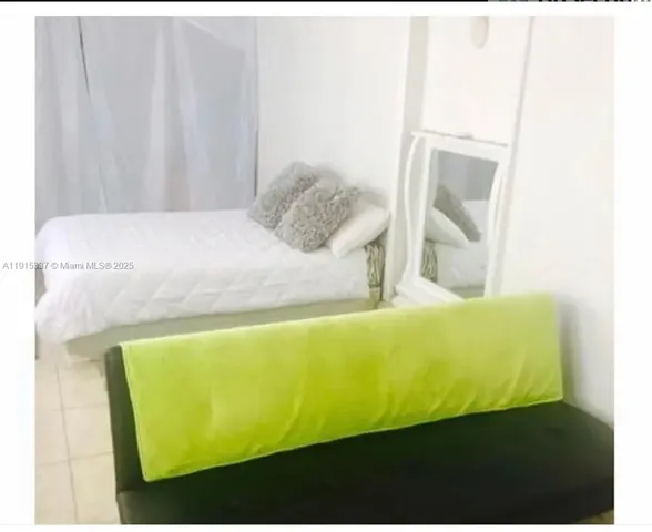 $2,999 | 2402 Northwest 42nd Street, Miami, FL 33142