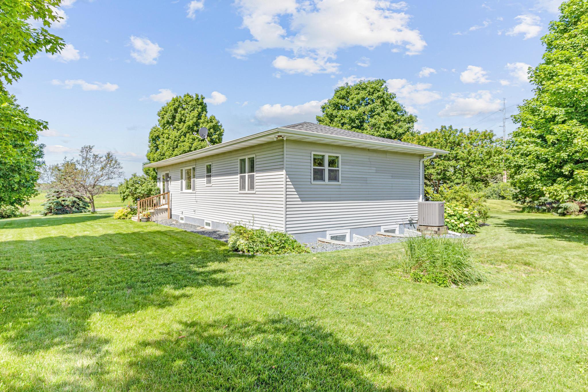 828 Glover Road River Falls, WI 54022 - Photo 35 of 48 Gallery Image 35
