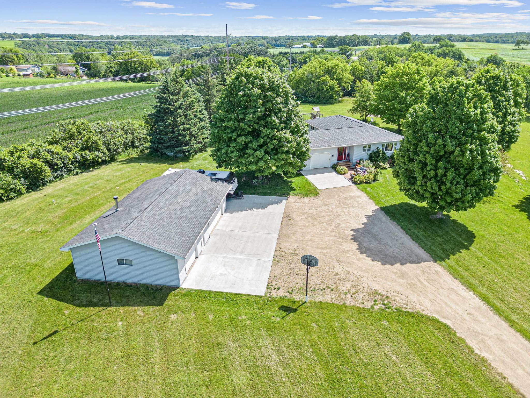 828 Glover Road River Falls, WI 54022 - Photo 41 of 48 Gallery Image 41