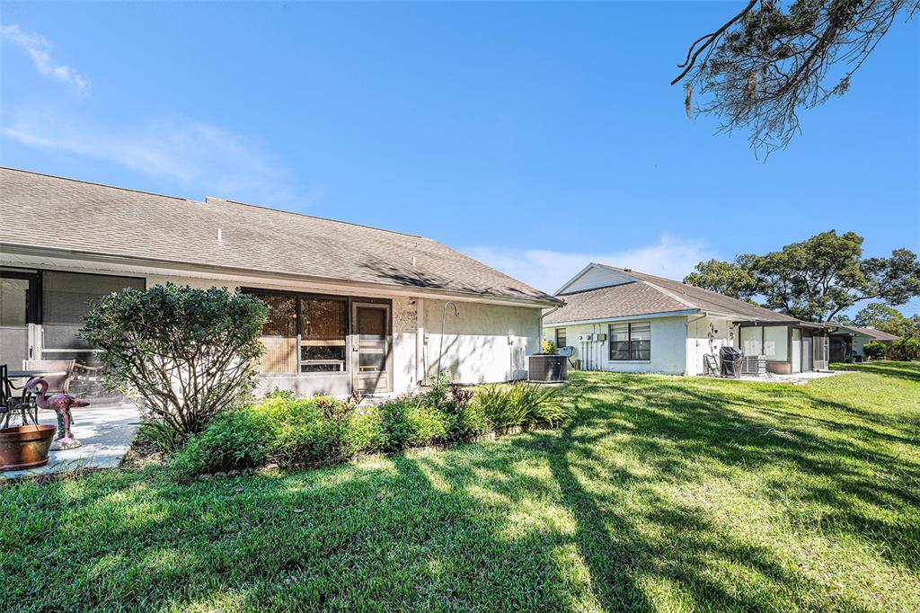 10736 Laquinta Drive New Port Richey, FL 34654 - Photo 25 of 34