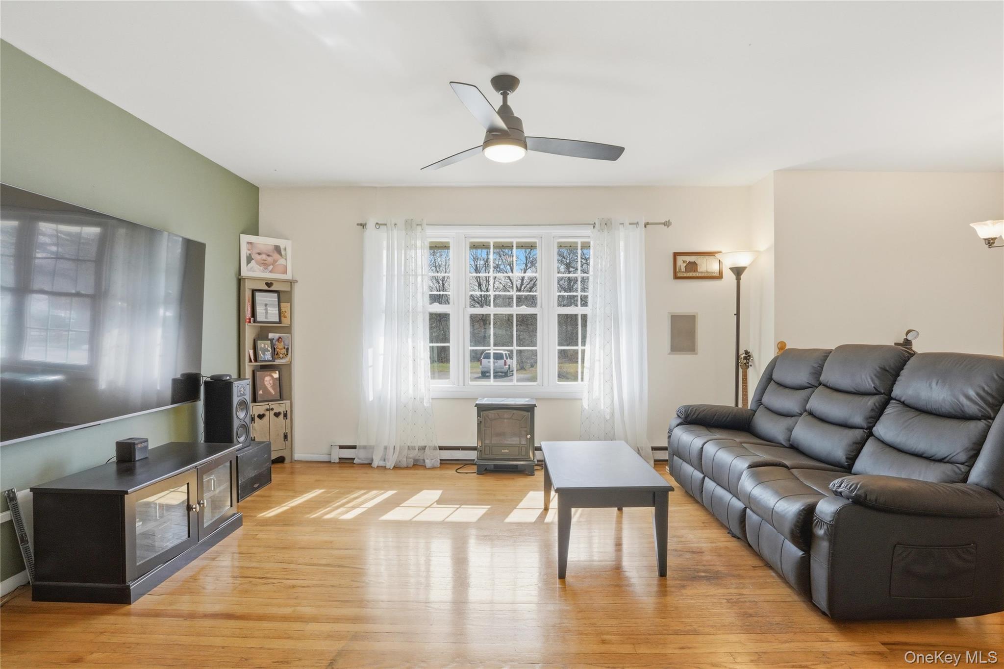 227 Lakeside Road Newburgh, NY 12550 - Photo 14 of 42