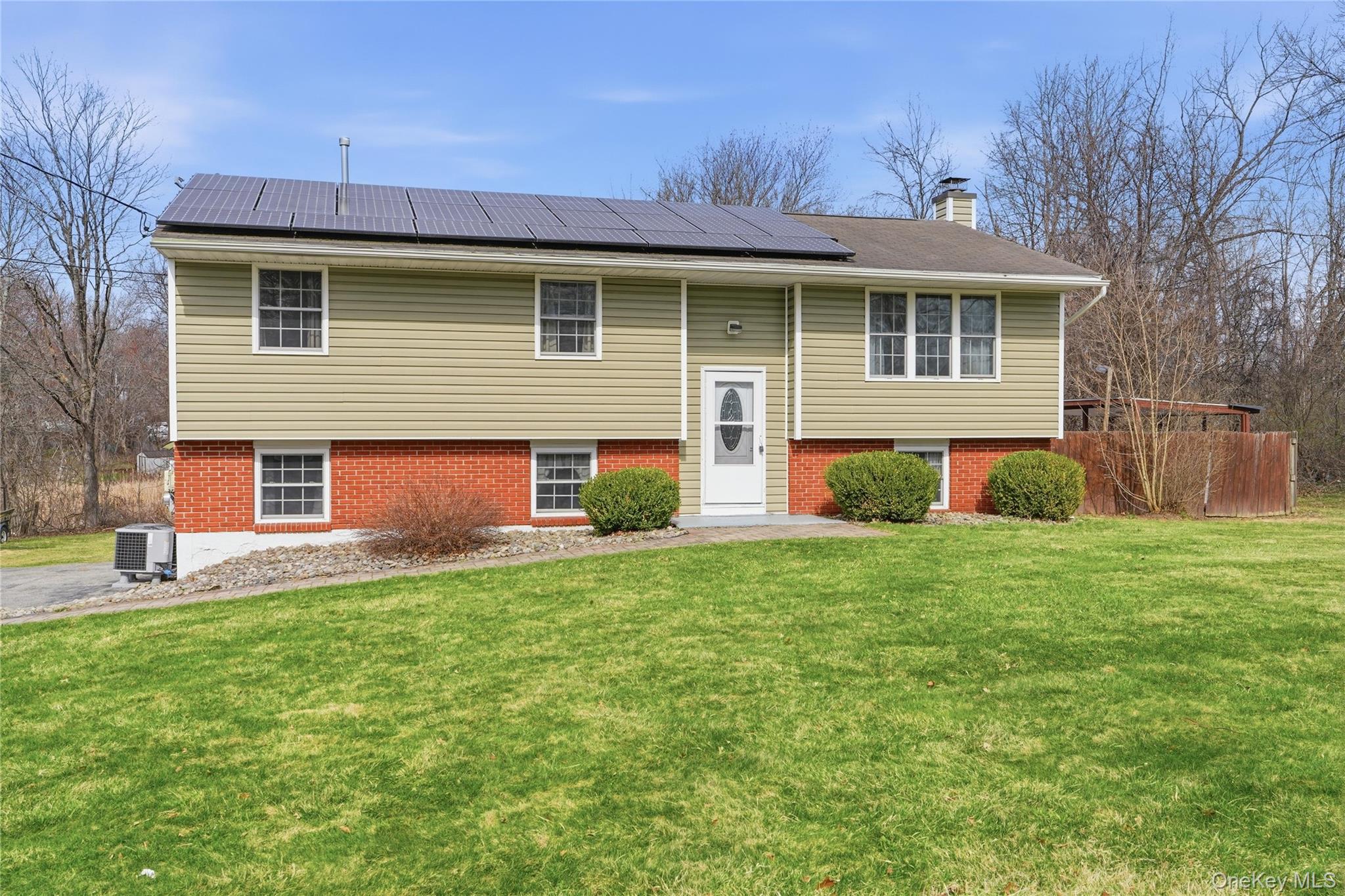 227 Lakeside Road Newburgh, NY 12550 - Photo 2 of 42