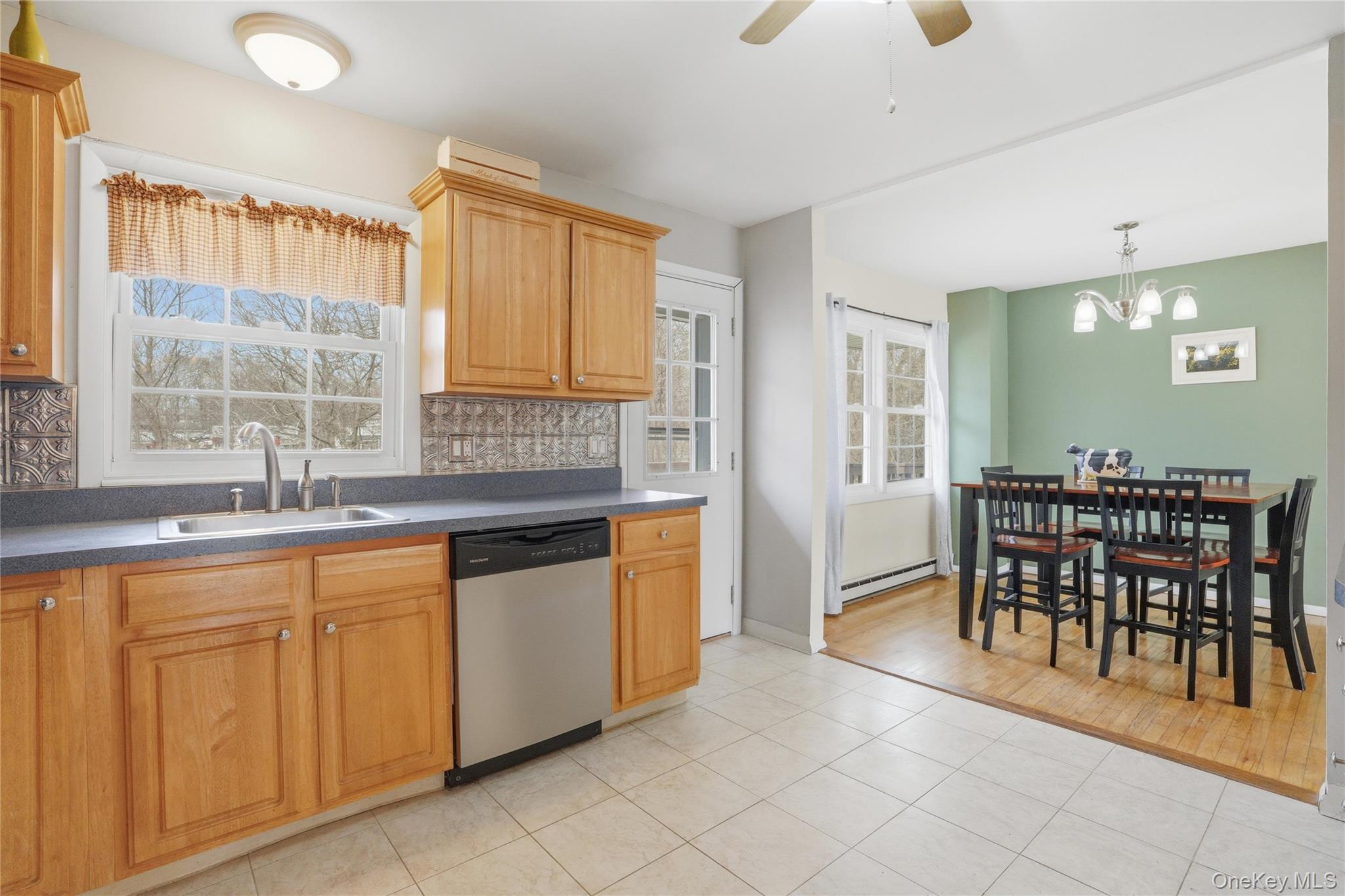 227 Lakeside Road Newburgh, NY 12550 - Photo 26 of 42