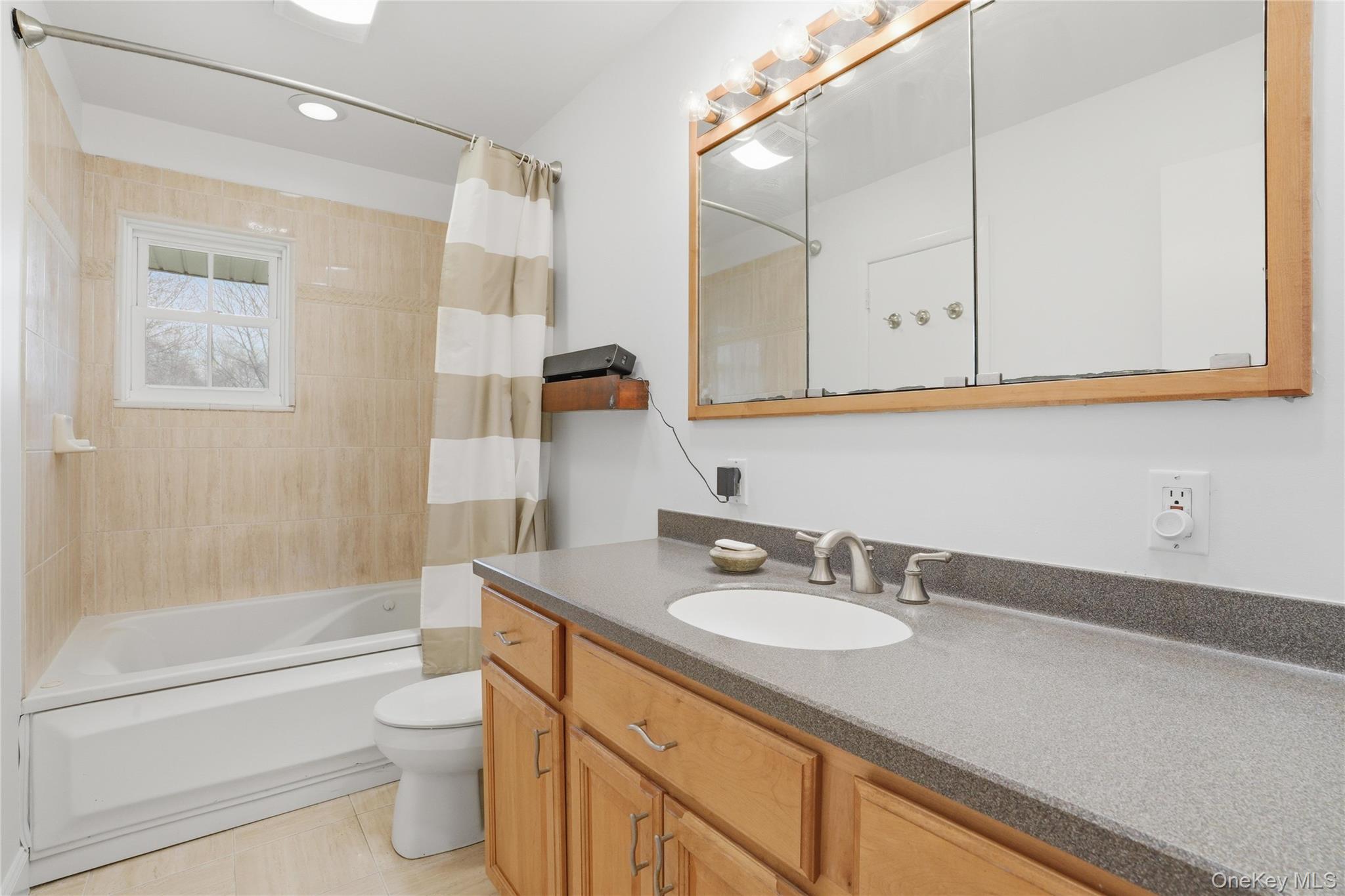 227 Lakeside Road Newburgh, NY 12550 - Photo 32 of 42