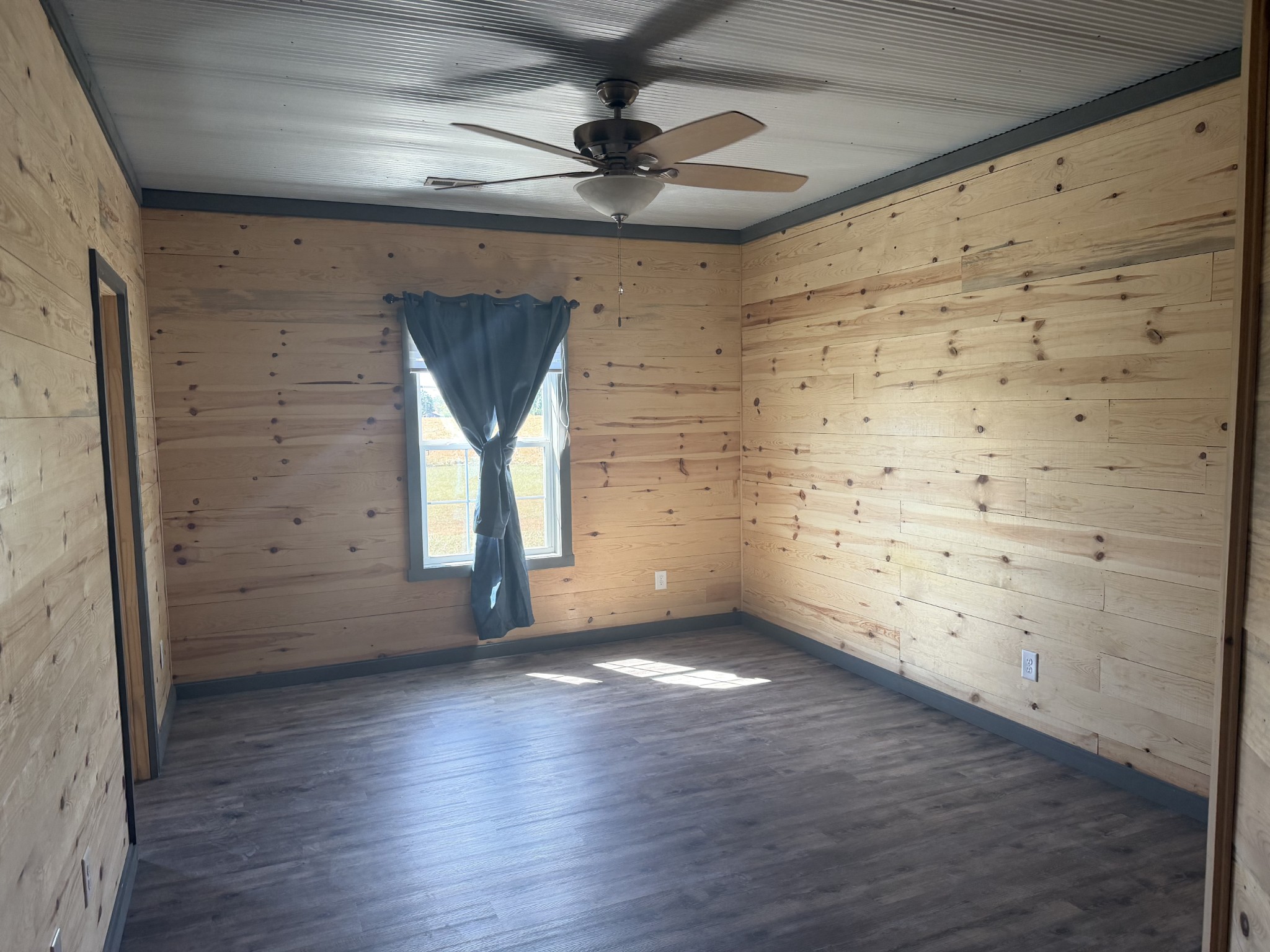 97 Shannon Road Leoma, TN 38468 - Photo 13 of 21 Gallery Image 13