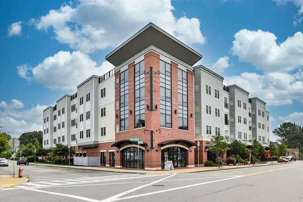 $709,900 | 175 North Avenue, Unit 407, Wakefield, MA 01880