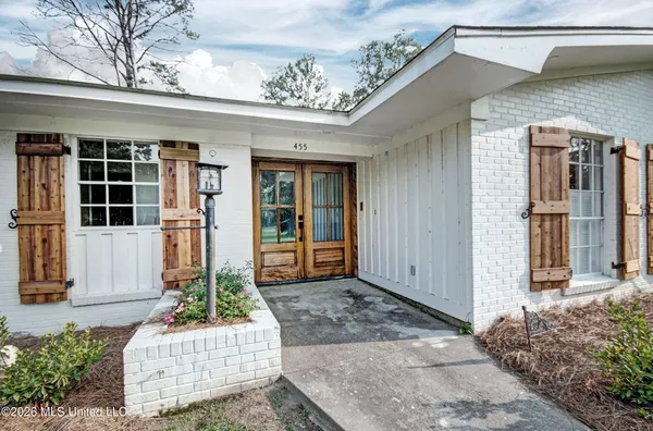 $389,000 | 455 Armour Drive, Jackson, MS 39211