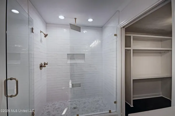 $389,000 | 455 Armour Drive, Jackson, MS 39211