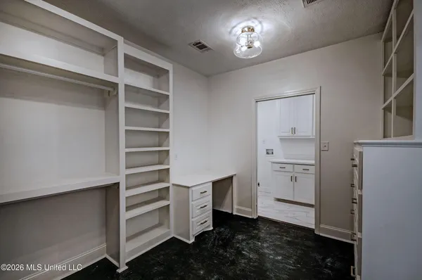 $389,000 | 455 Armour Drive, Jackson, MS 39211