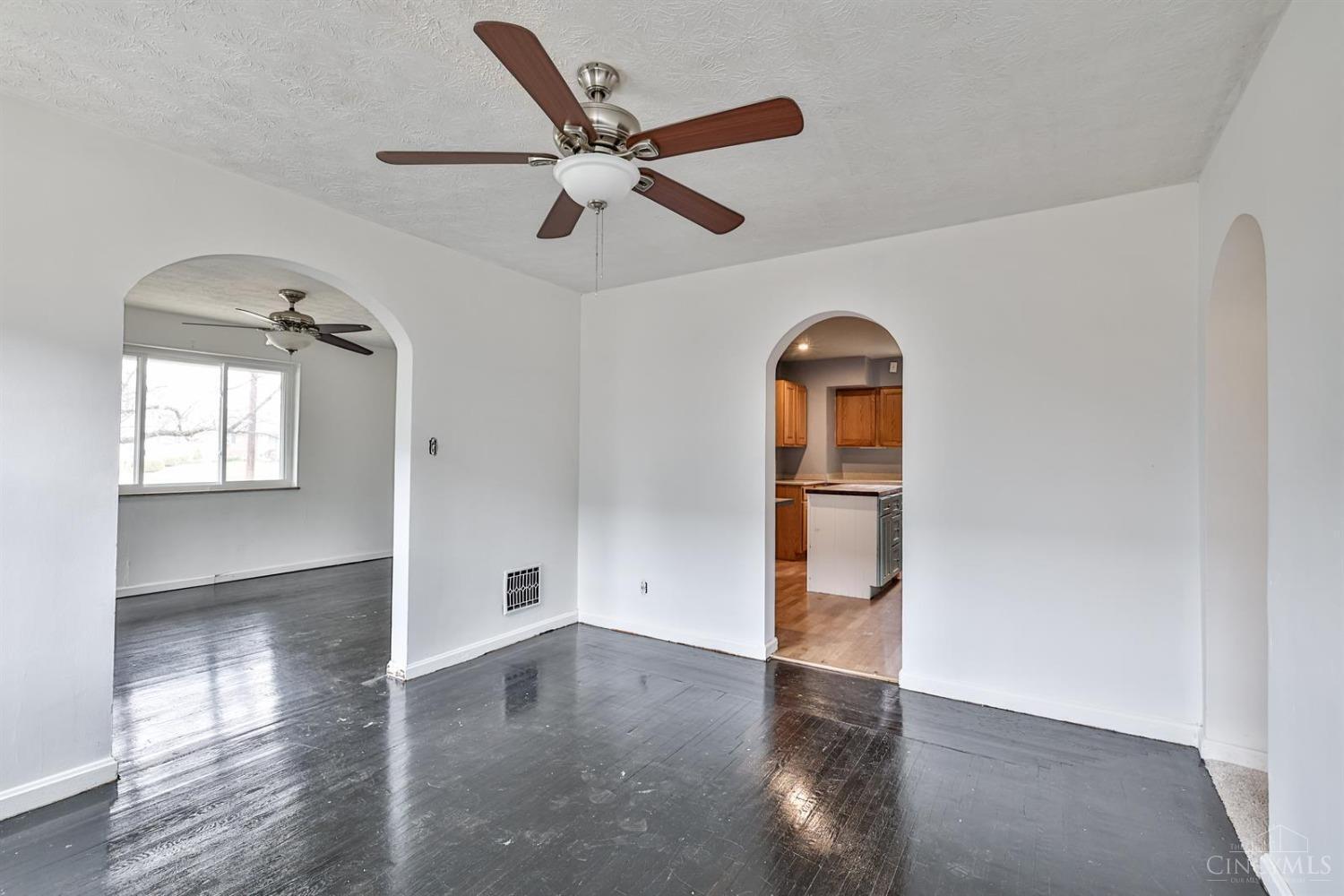 512 Anderson Ferry Road Cincinnati, OH 45238 - Photo 11 of 43 Gallery Image 11