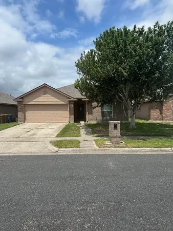 $2,000 | 2337 Nautical Wind Drive, Corpus Christi, TX 78414