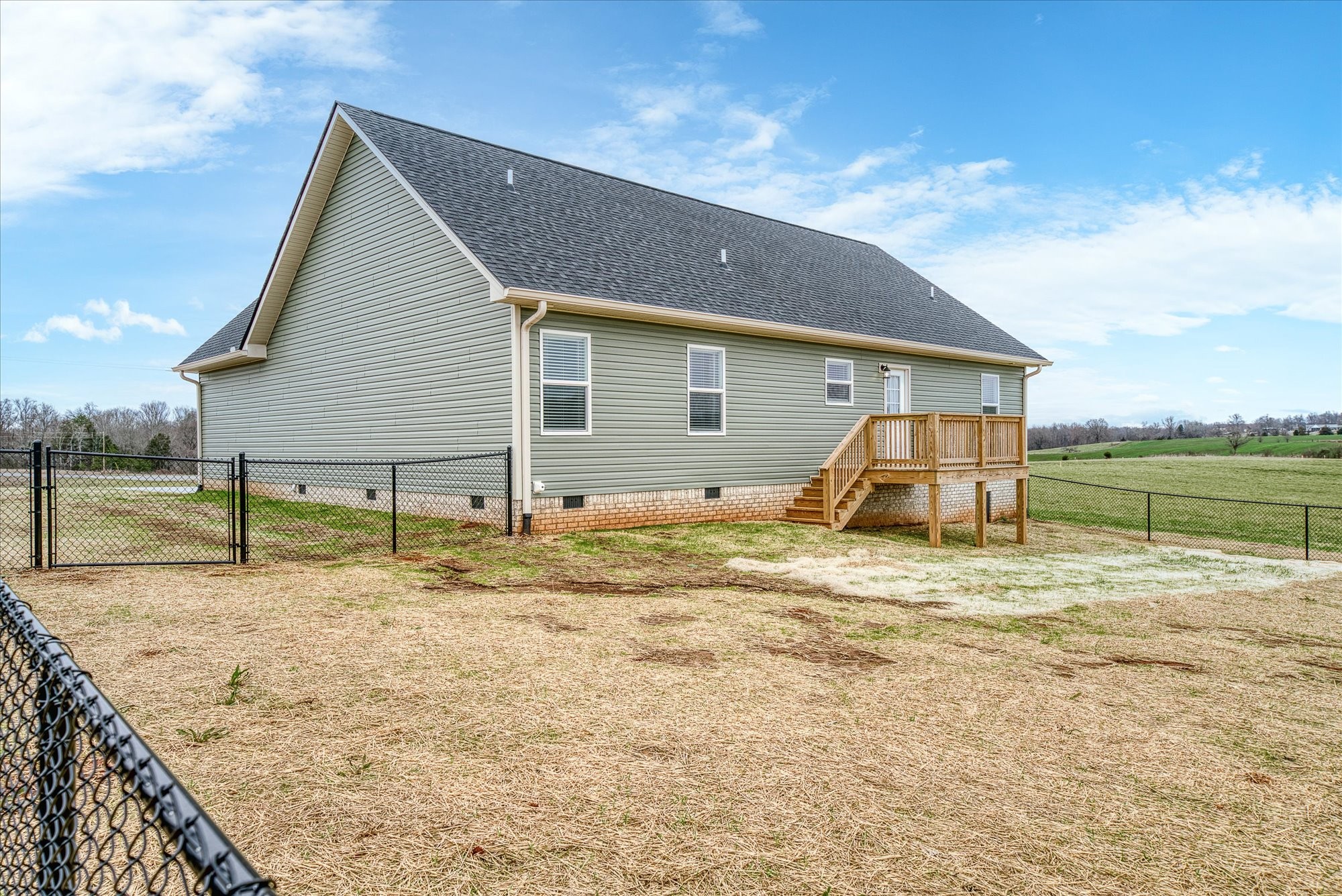 284 Harleys Ridge Sparta, TN 38583 - Photo 17 of 22 Gallery Image 17