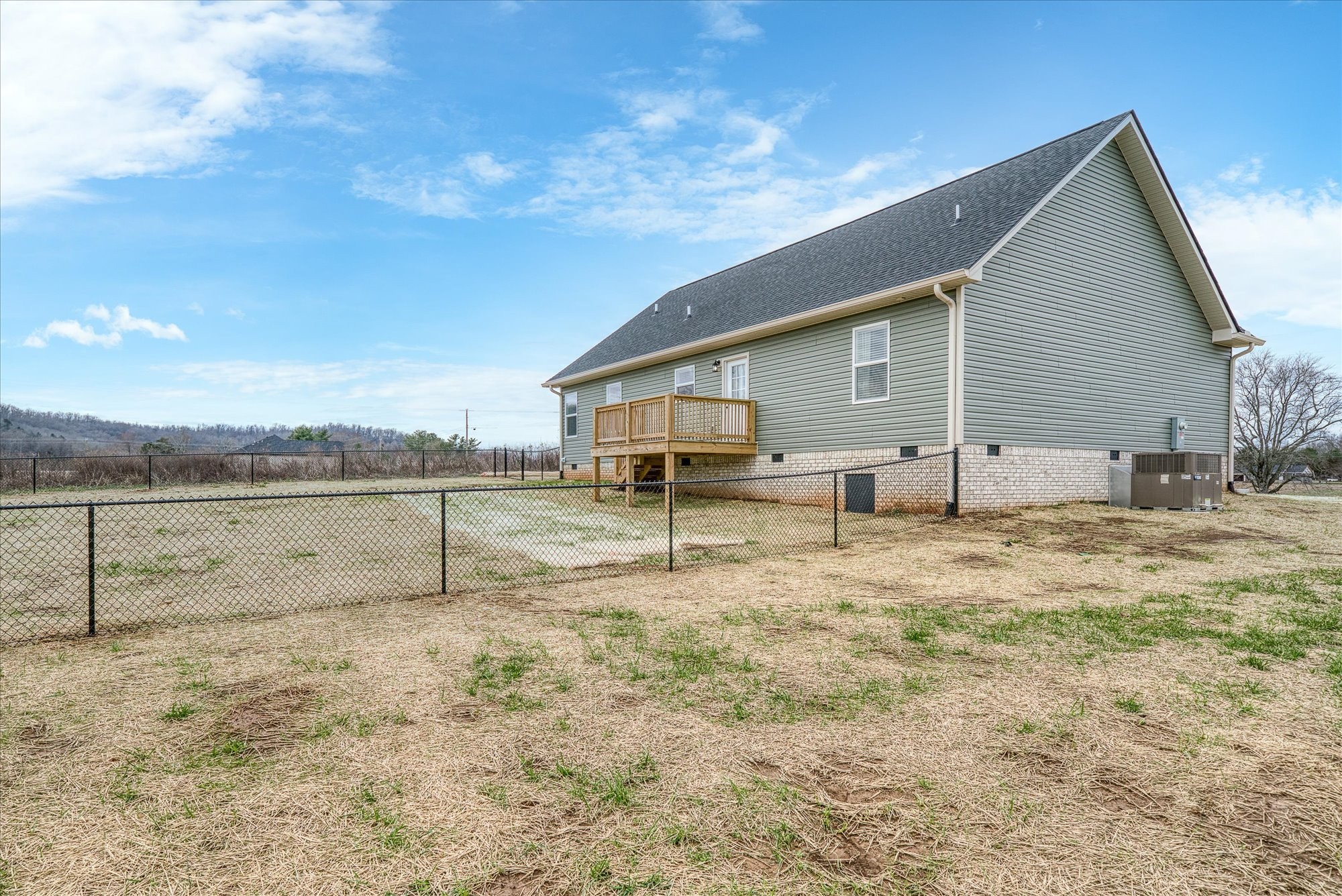 284 Harleys Ridge Sparta, TN 38583 - Photo 18 of 22 Gallery Image 18