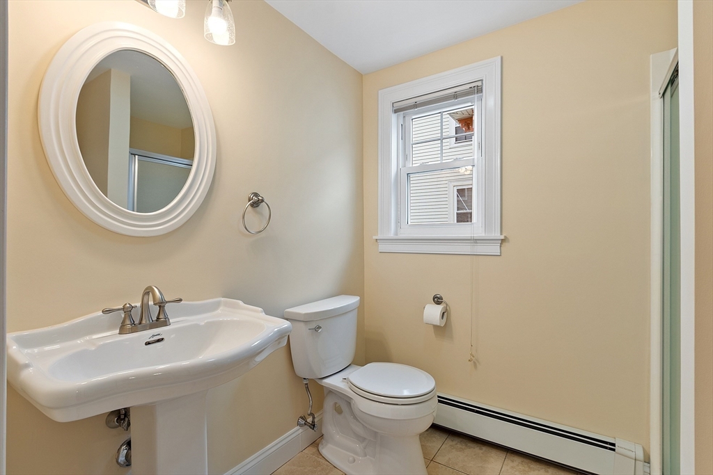 40 Essex Street, Unit 2 Salem, MA 01970 - Photo 16 of 32