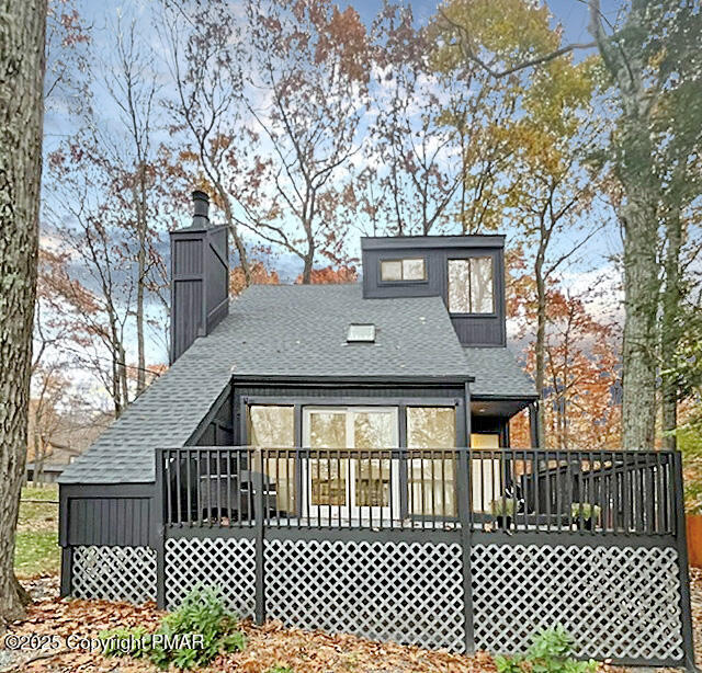 a front view of a house