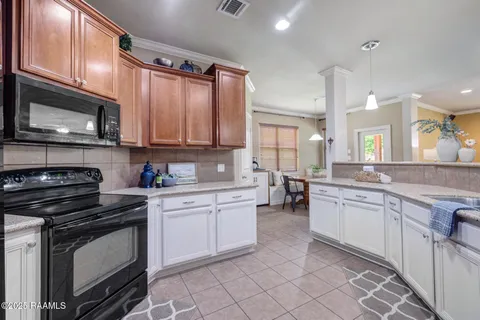 $278,000 | 201 Spanish Moss Lane, Broussard, LA 70518