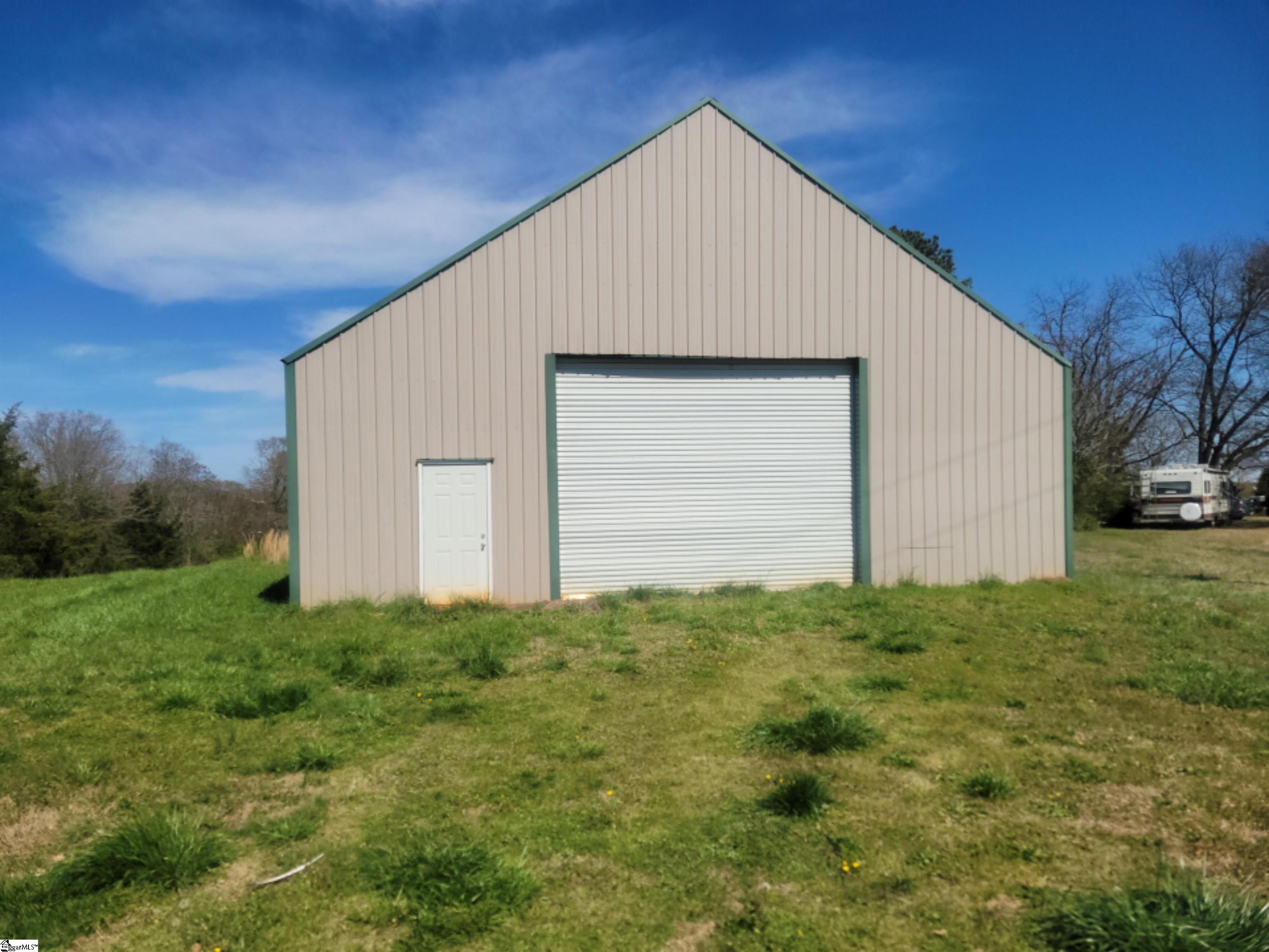 309 Watershed Road Seneca, SC 29678 - Photo 2 of 20