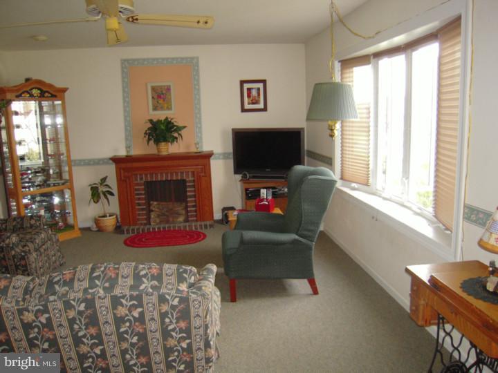 1764 Acorn Drive Sinking Spring, PA 19608 - Photo 3 of 17 Gallery Image 3