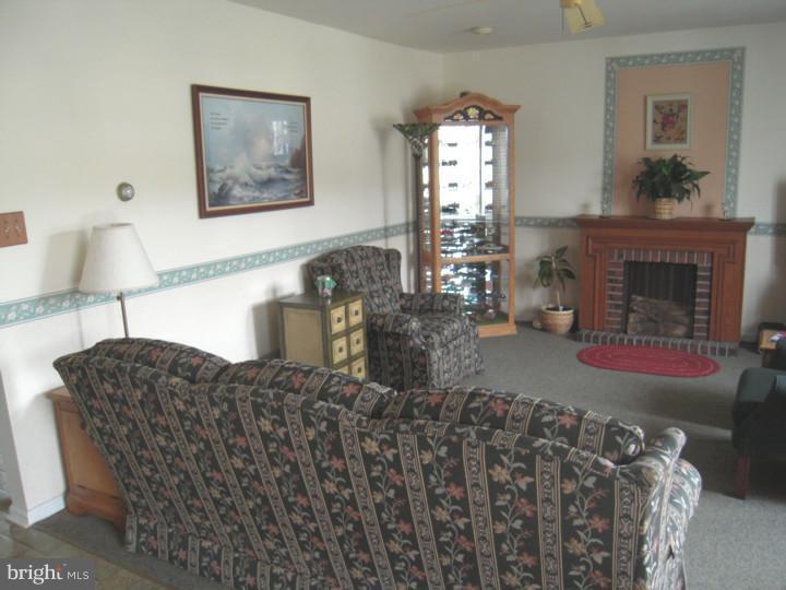 1764 Acorn Drive Sinking Spring, PA 19608 - Photo 4 of 17 Gallery Image 4