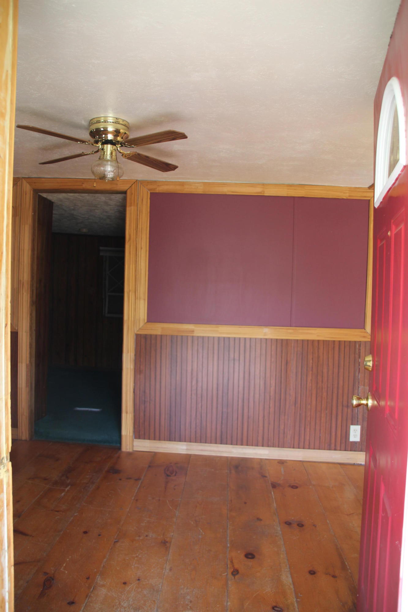 761 Offutt Road Clinton, TN 37716 - Photo 6 of 21 IMG_3442