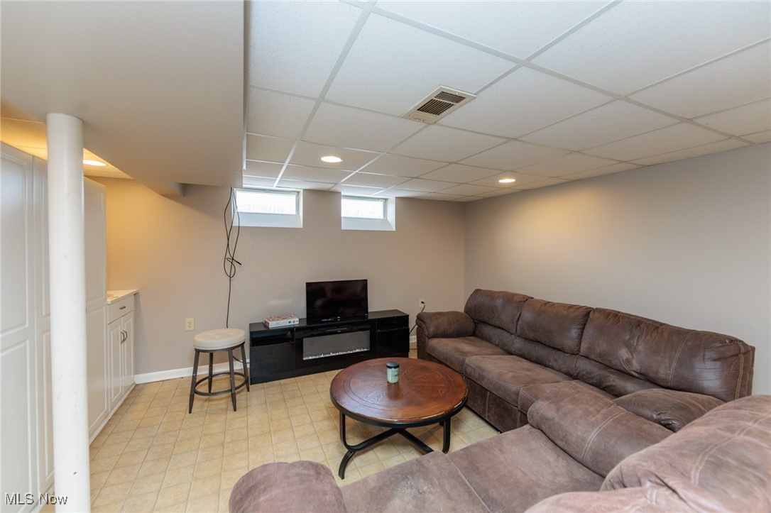 7702 West Pleasant Valley Road Parma, OH 44129 - Photo 31 of 50 Gallery Image 31